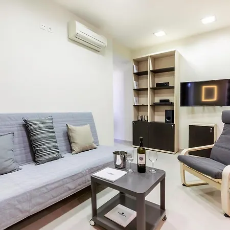 Apartamento Rhodes *